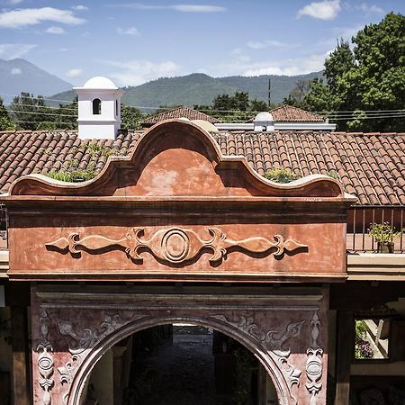 Hotel La Casona De Антигуа-Гватемала Экстерьер фото