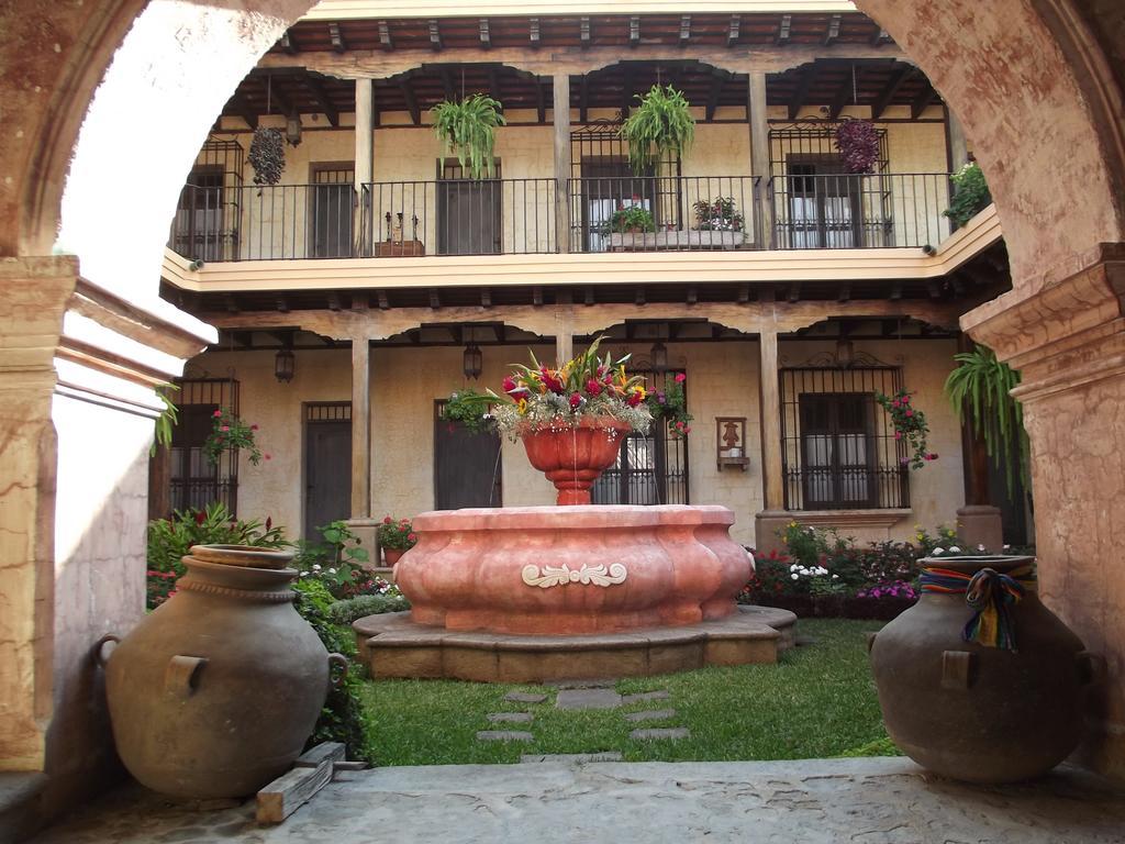 Hotel La Casona De Антигуа-Гватемала Экстерьер фото