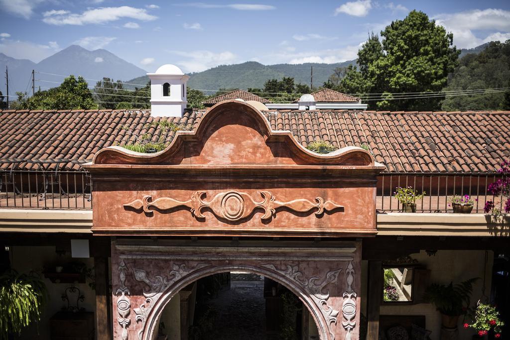 Hotel La Casona De Антигуа-Гватемала Экстерьер фото